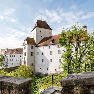 Hi Passau