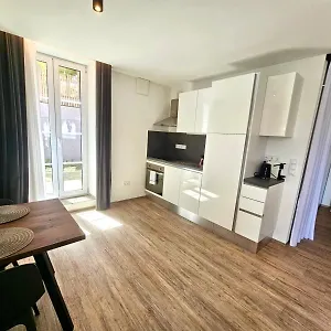 Apartment Beefree Whirlpoolsuite34-free Parking & Fast Internet, Passau